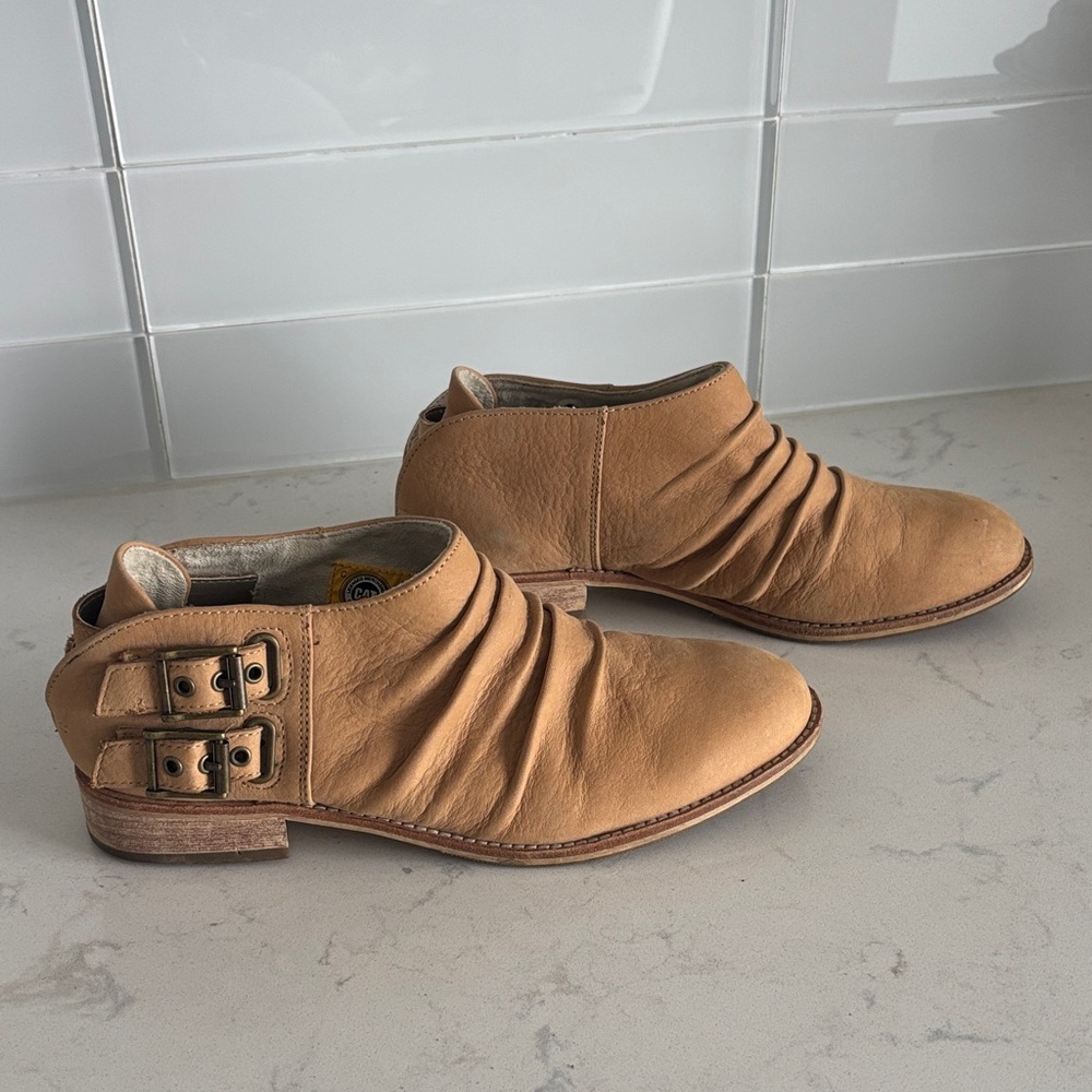Cat by Caterpillar Bianca Tan Leather Ankle Booties with Buckle Detail